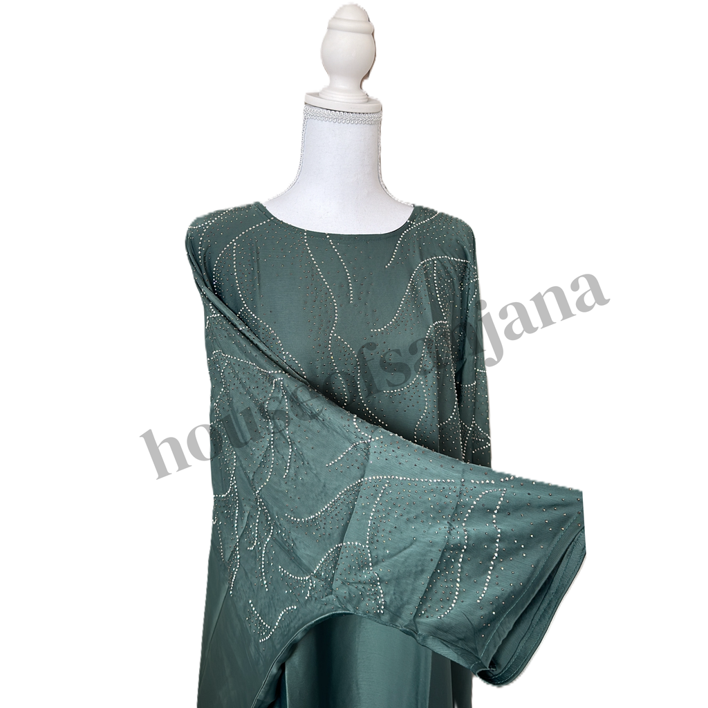 Diamante Detailed Batwing Abaya